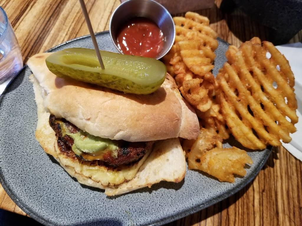 Bodega Taco Bar | restaurant | 1700 Post Rd, Fairfield, CT 06824, USA | 2032929590 OR +1 203-292-9590