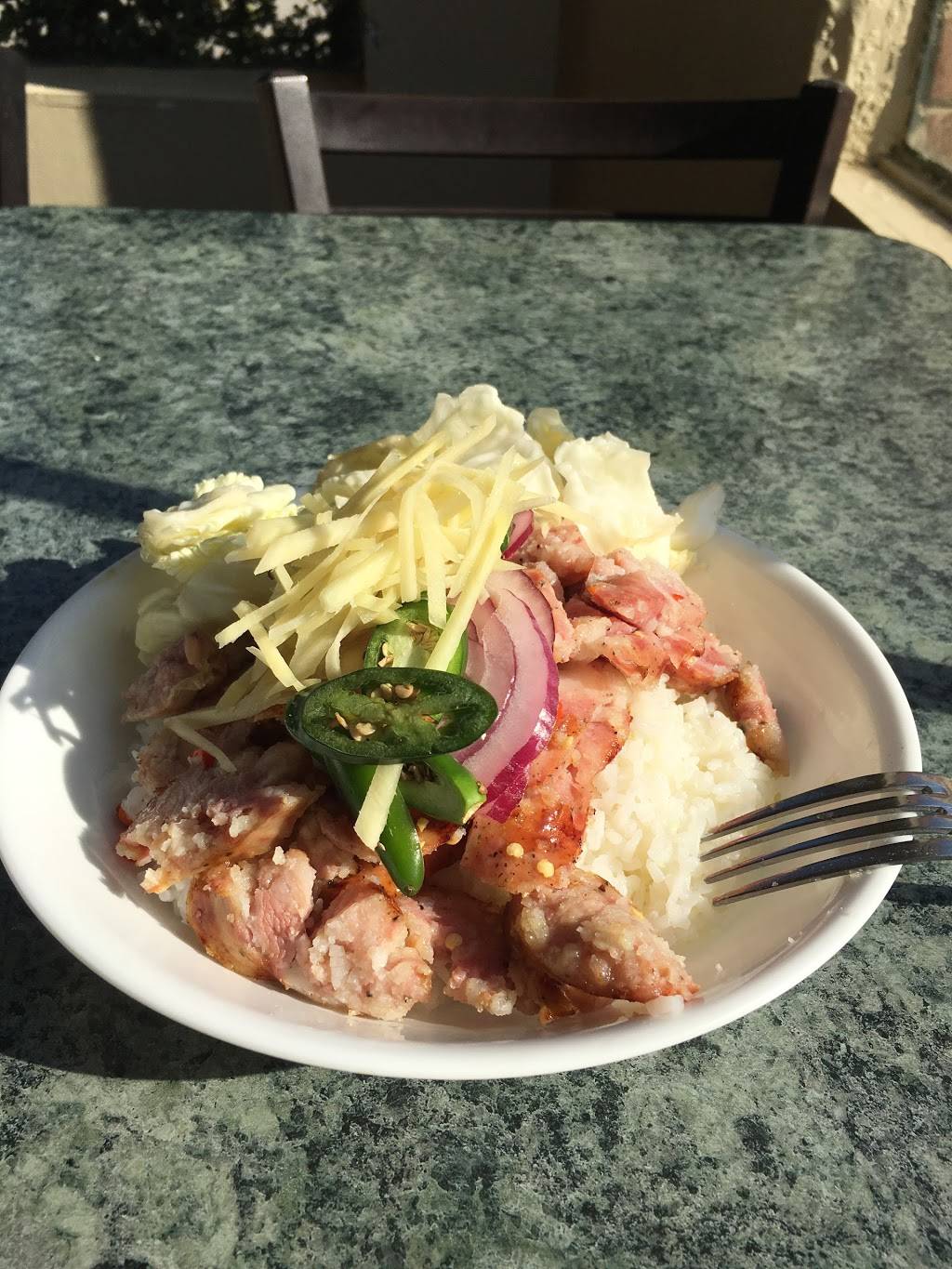 Woodlands Cafe | restaurant | 2527 Canada Blvd, Glendale, CA 91208, USA | 8185490537 OR +1 818-549-0537