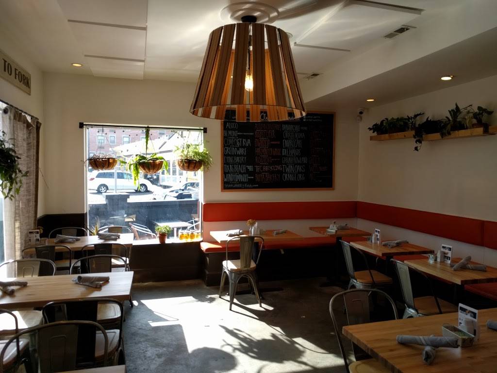 Little Saint | restaurant | 2901 Park Ave, Richmond, VA 23221, USA | 8043039772 OR +1 804-303-9772