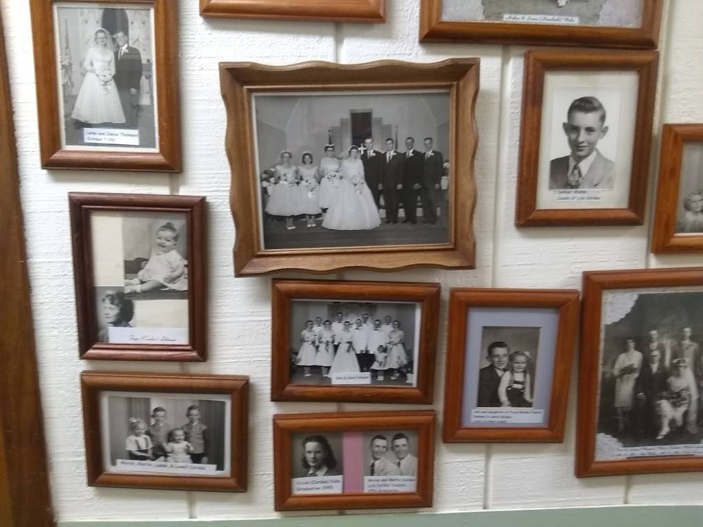 Bettys Pantry Restaurant & Catering | restaurant | 102 Main St E West, Ottertail, MN 56571, USA | 2183673088 OR +1 218-367-3088