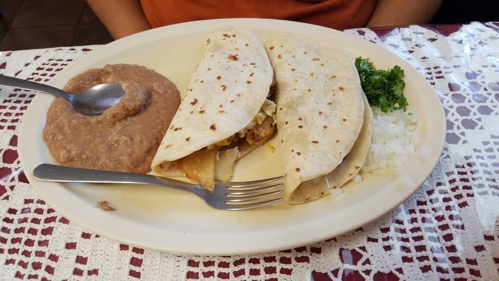 Mi Tierra Taqueria | restaurant | 1511 12th St, Bay City, TX 77414, USA | 9792444762 OR +1 979-244-4762