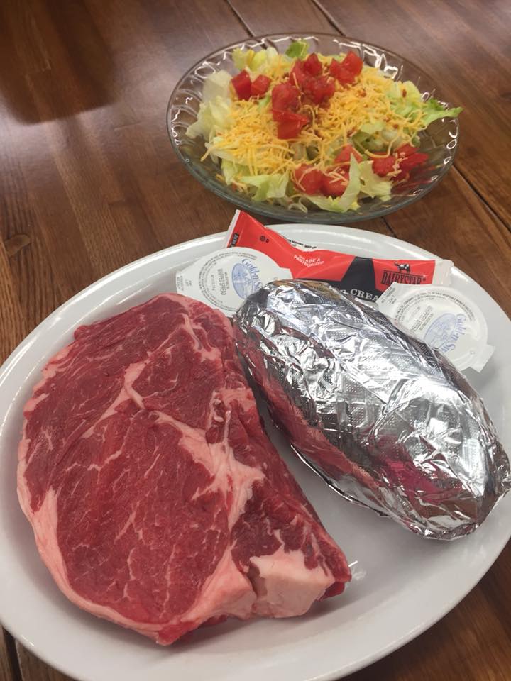 Central View Market & Grill | restaurant | 14435 Old Kentucky Rd, Walling, TN 38587, USA | 9317612900 OR +1 931-761-2900