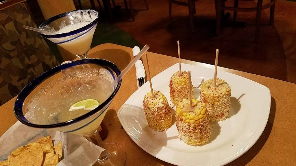 Laredos Restaurant | restaurant | 9797 W Higgins Rd, Rosemont, IL 60018, USA | 8476850673 OR +1 847-685-0673