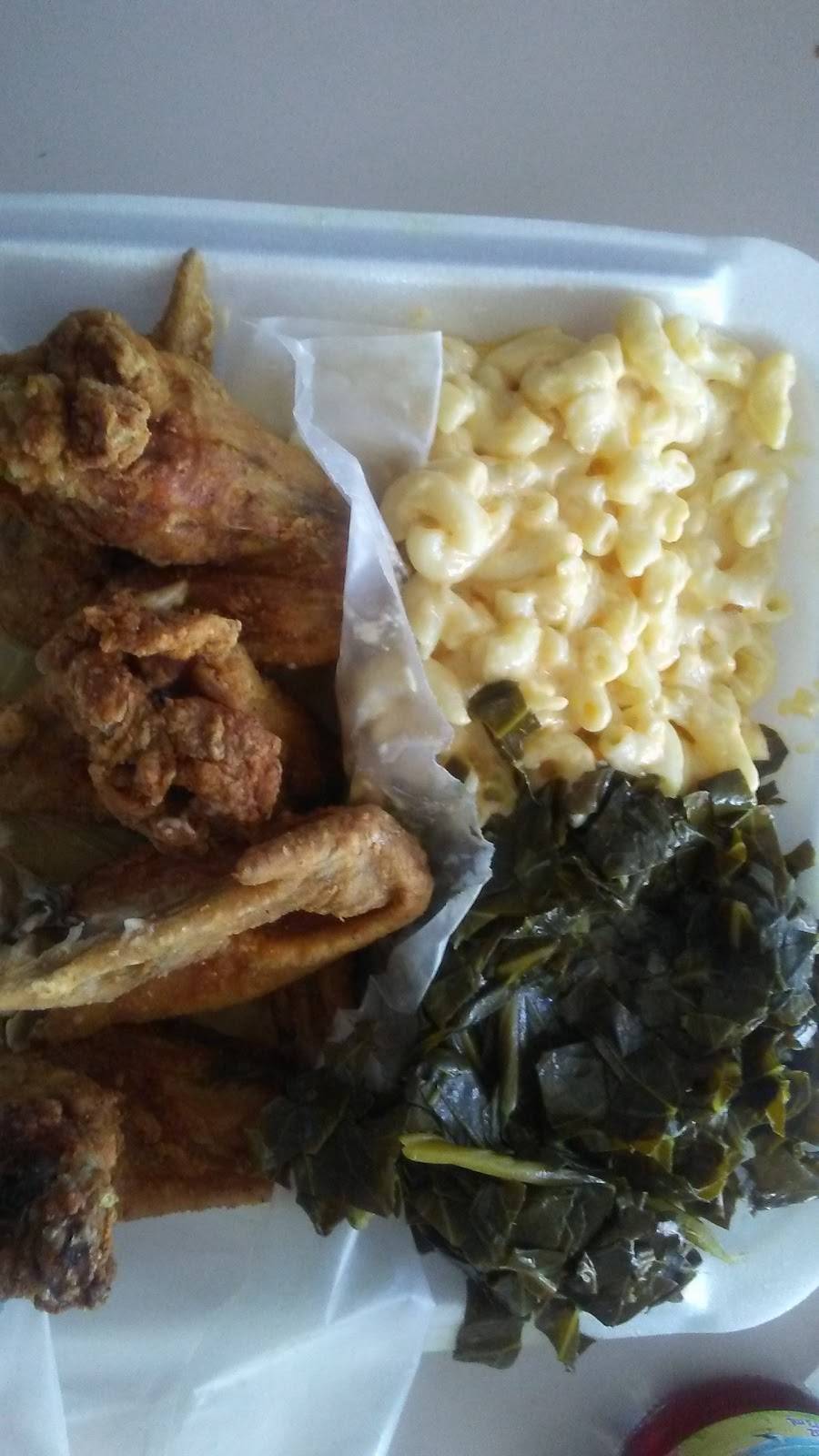 DeBreauxs | restaurant | 2135 N 63rd St, Philadelphia, PA 19151, USA | 2158774559 OR +1 215-877-4559