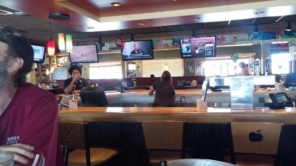 Applebees Grill + Bar | restaurant | 6020 SW 3rd St, Oklahoma City, OK 73128, USA | 4054959311 OR +1 405-495-9311
