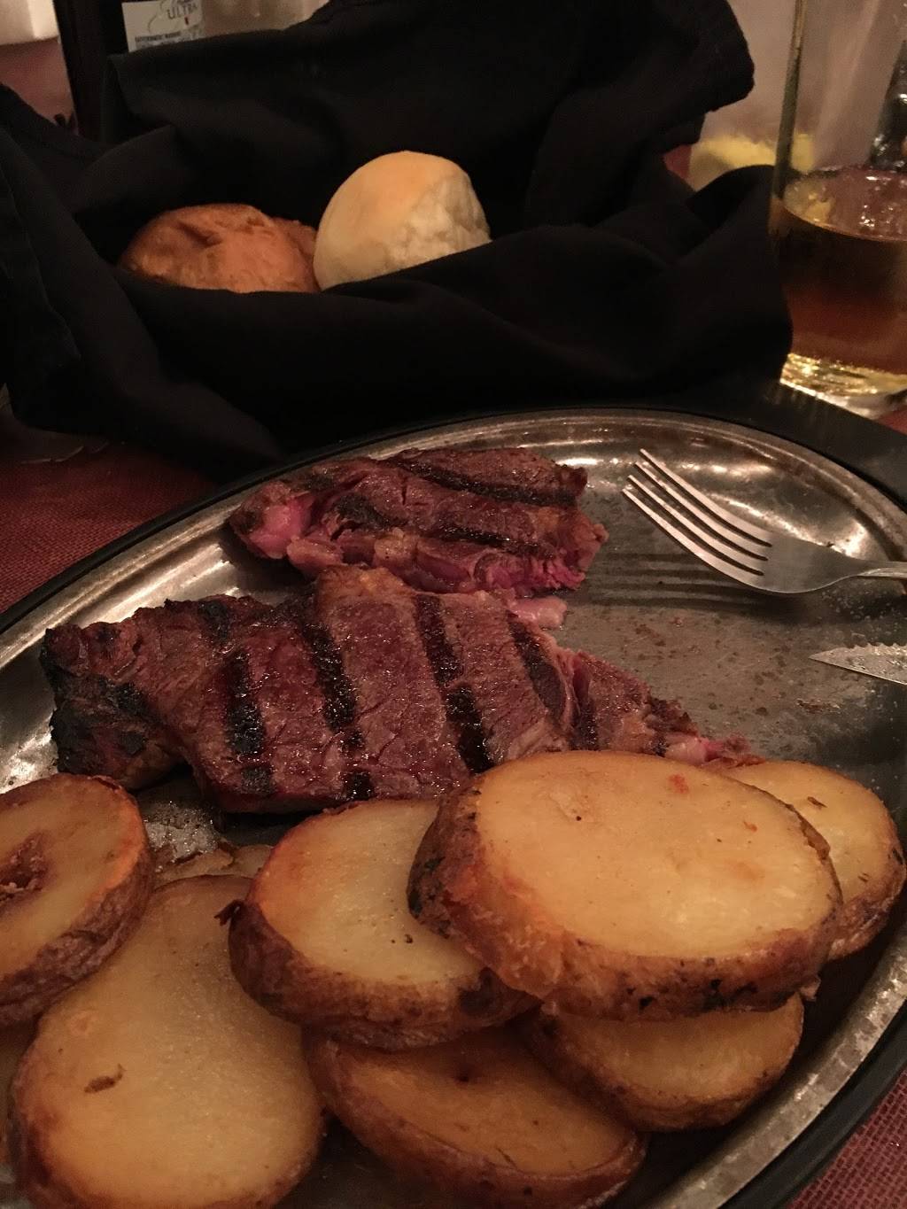 Jerrys Grill & Bar | restaurant | 835 Wabash Ave, Centralia, IL 62801, USA | 6185339197 OR +1 618-533-9197