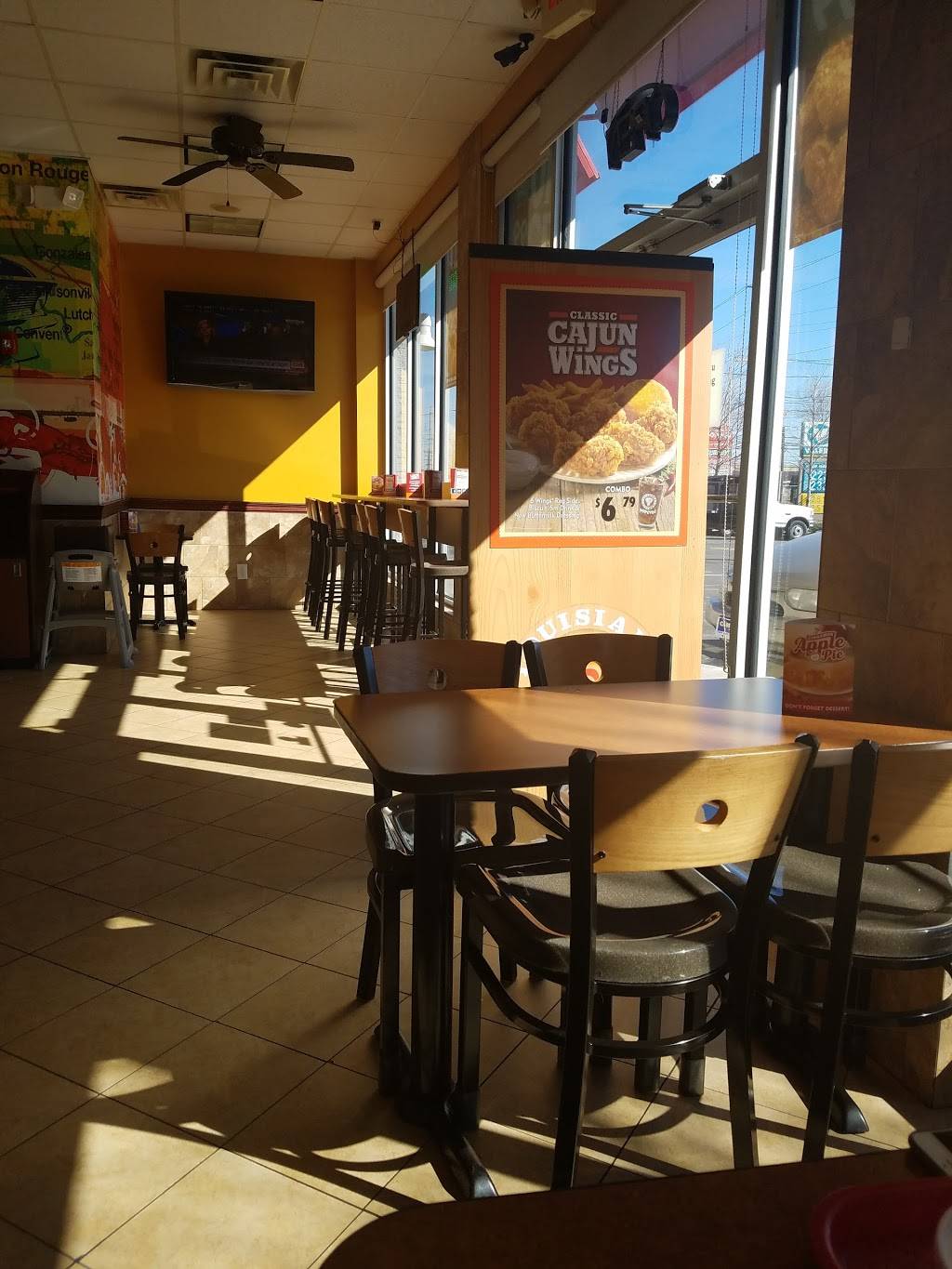 Popeyes Louisiana Kitchen | restaurant | 300 Washington Ave, Carlstadt, NJ 07072, USA | 2019330330 OR +1 201-933-0330