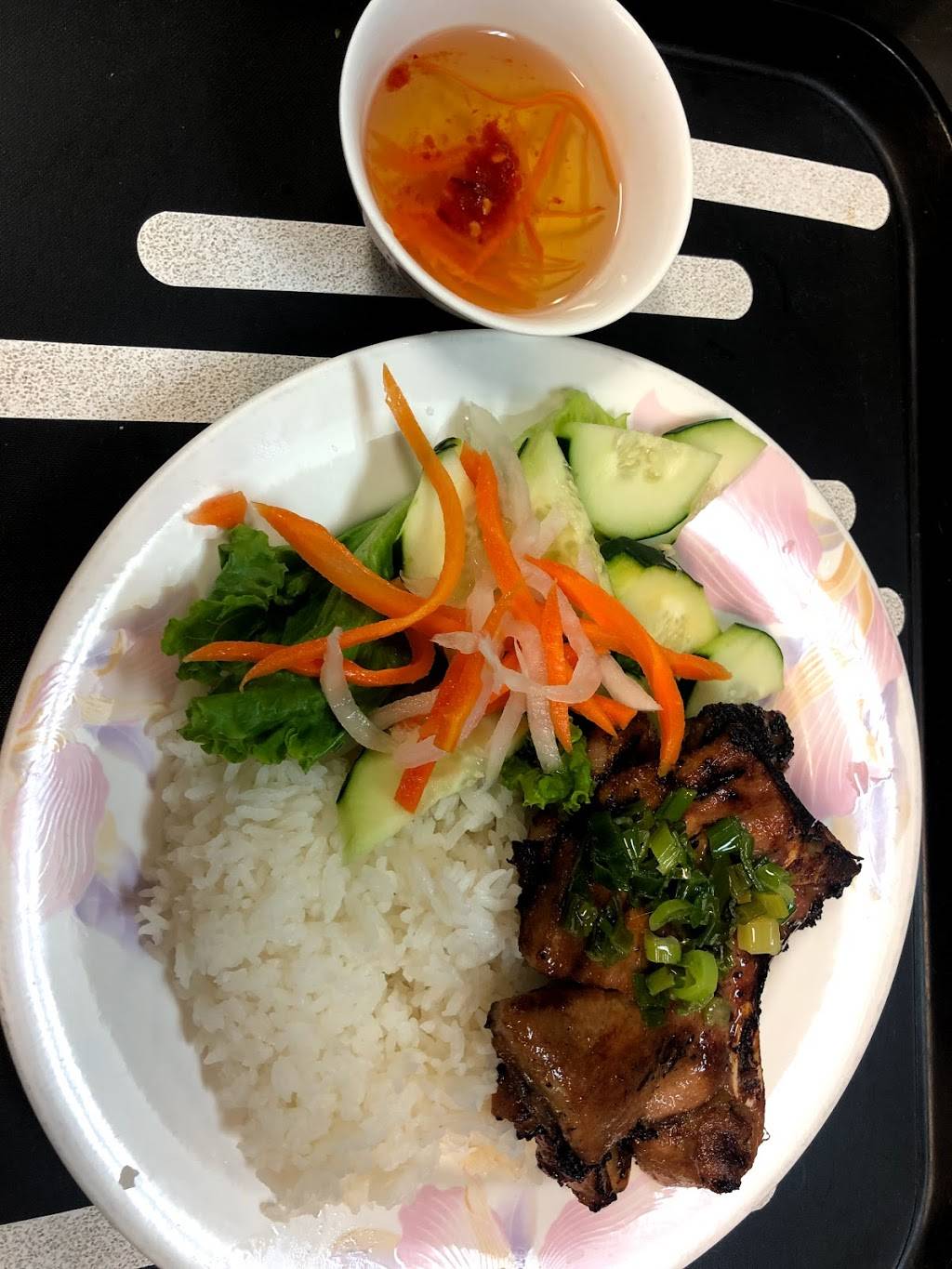 Saigon Restaurant | restaurant | 6001 San Mateo Blvd NE, Albuquerque, NM 87109, USA | 5058840706 OR +1 505-884-0706