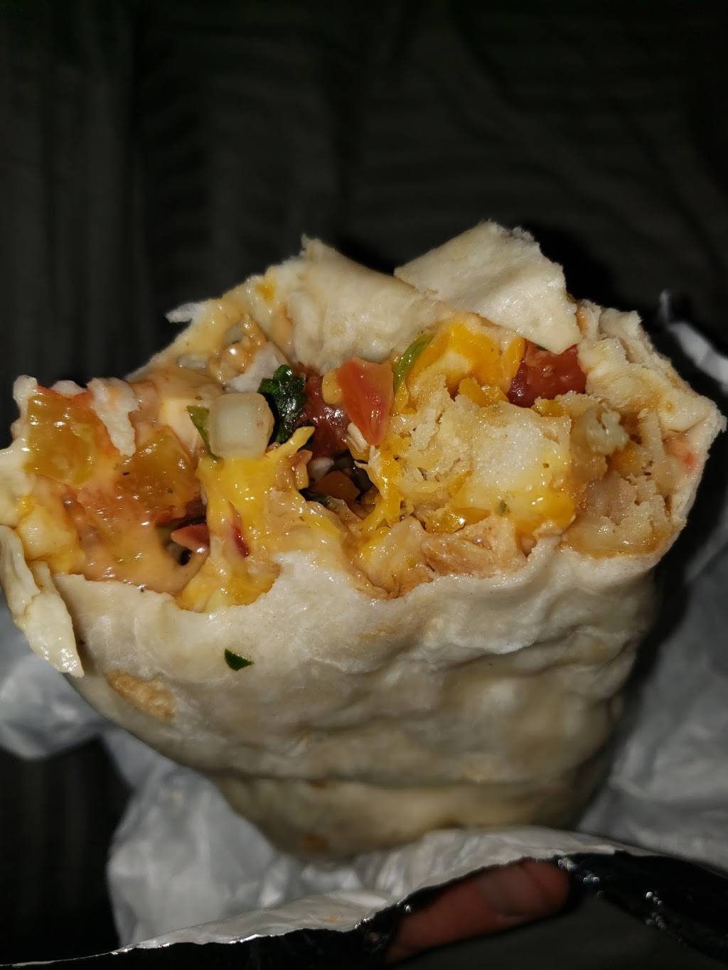 Del Taco | meal takeaway | 3896 Clairemont Dr, San Diego, CA 92117, USA | 8582703788 OR +1 858-270-3788