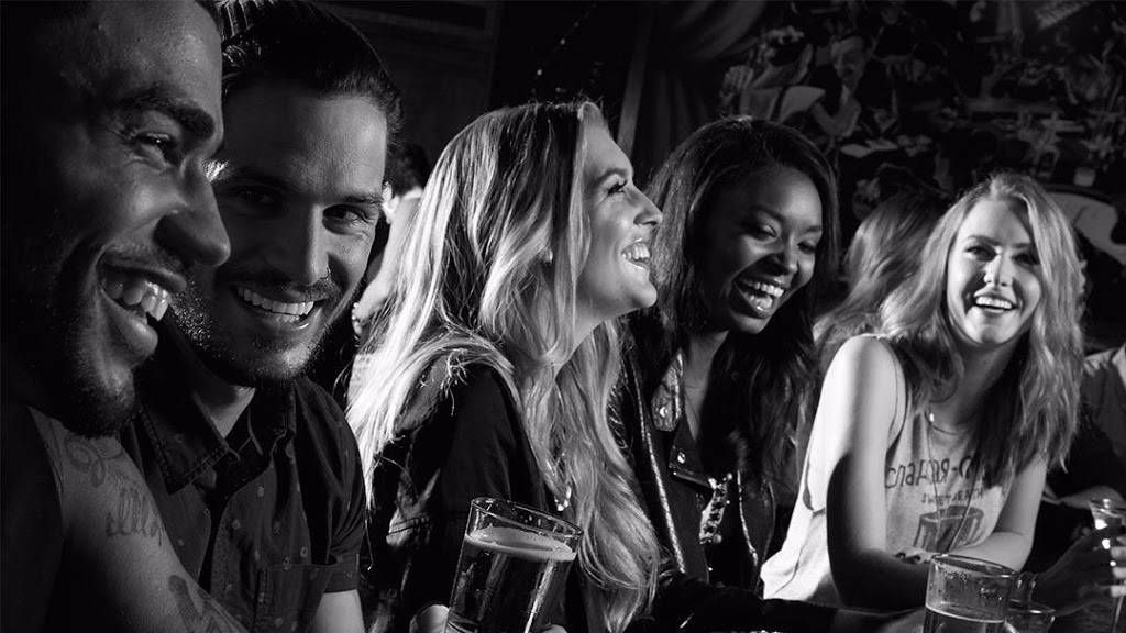 Bar Louie | night club | 234 Frederica St, Owensboro, KY 42301, USA | 2702157723 OR +1 270-215-7723