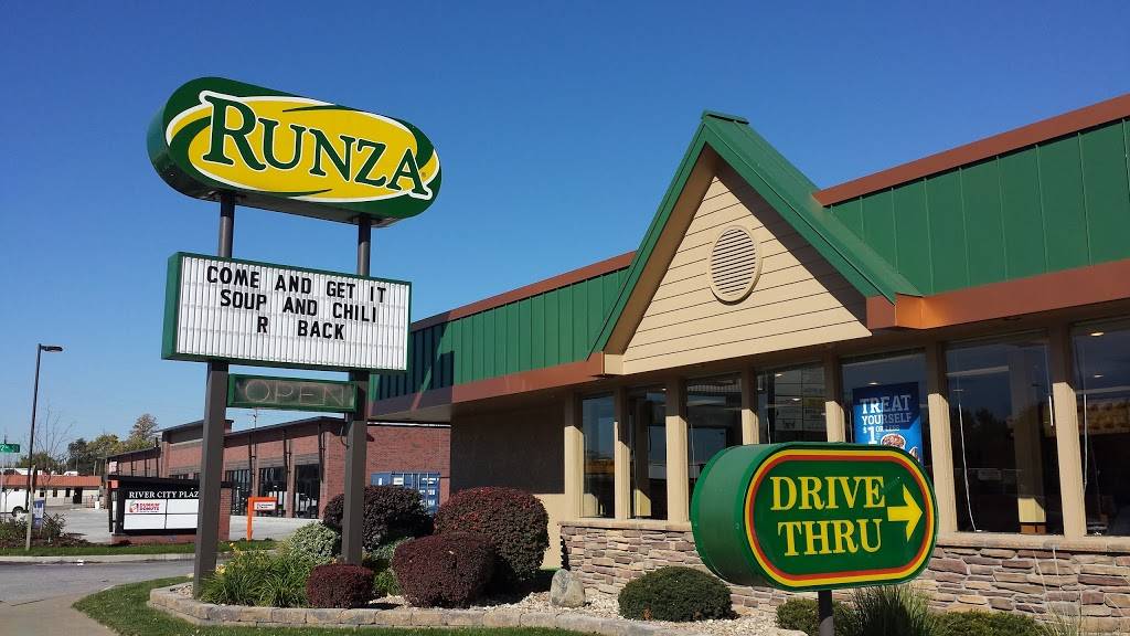 Runza Restaurant | restaurant | 2146 W Broadway, Council Bluffs, IA 51501, USA | 7123228935 OR +1 712-322-8935