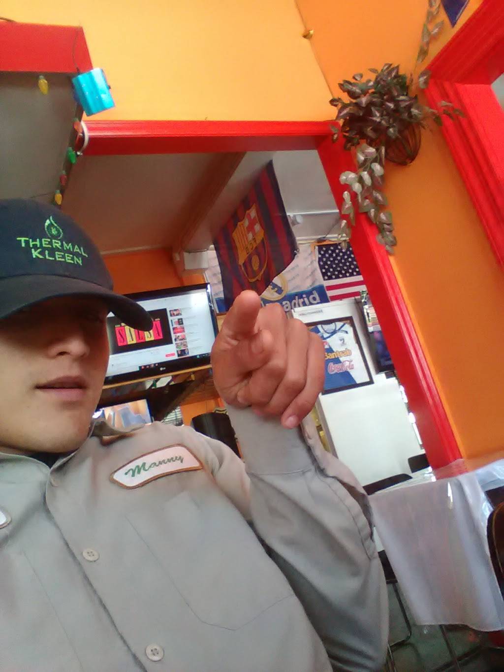 Sabor Latinos | restaurant | 4908 Fountain Ave, Los Angeles, CA 90029, USA | 3236631100 OR +1 323-663-1100