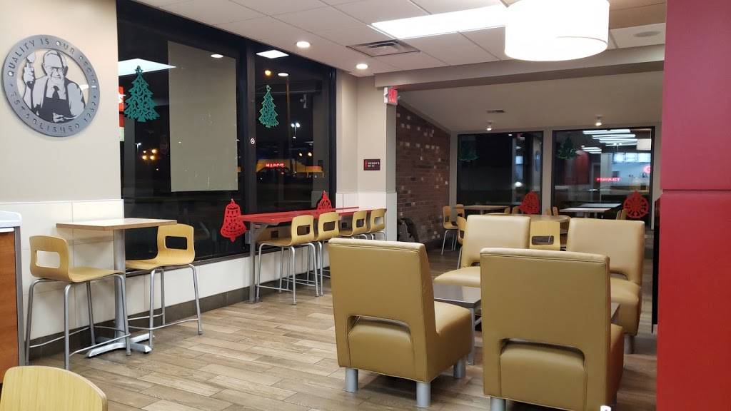 Wendys | restaurant | 2388 E State Street, Salem, OH 44460, USA | 3303321304 OR +1 330-332-1304