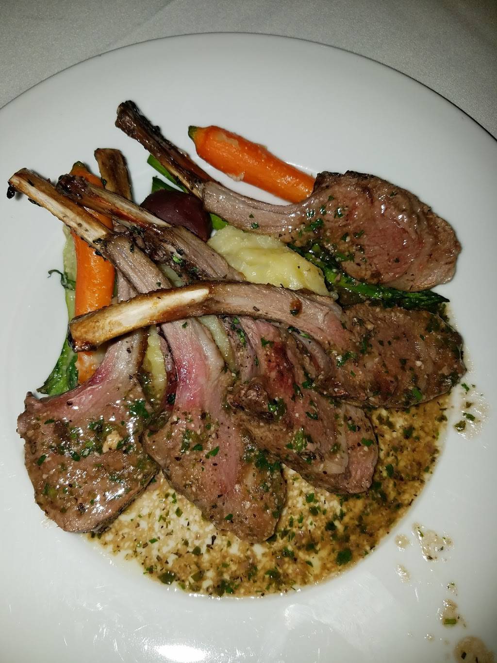 Massimos Eclectic Fine Dining | restaurant | 31876 US-19, Palm Harbor, FL 34684, USA | 7277841881 OR +1 727-784-1881