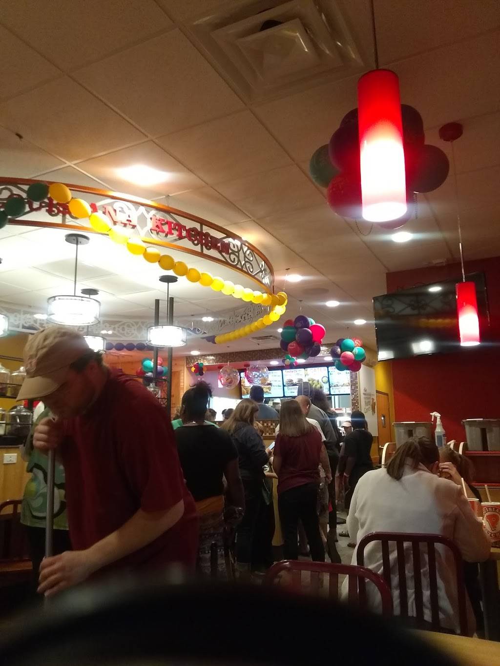 Popeyes Louisiana Kitchen | restaurant | 2800 W College Ave, Appleton, WI 54914, USA | 9202574222 OR +1 920-257-4222