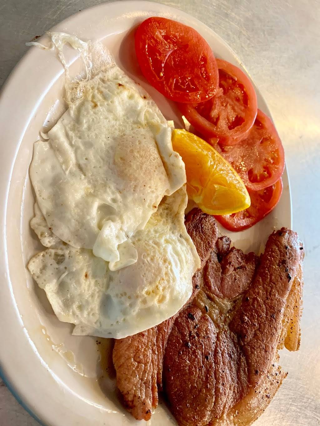 Oscars Restaurant | restaurant | 123 W 10th St, Roanoke Rapids, NC 27870, USA | 2525372048 OR +1 252-537-2048