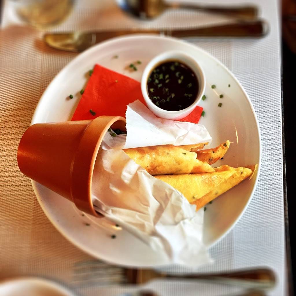 Café 36 | restaurant | 2965 Oakland Dr, Kalamazoo, MI 49008, USA | 2695013399 OR +1 269-501-3399