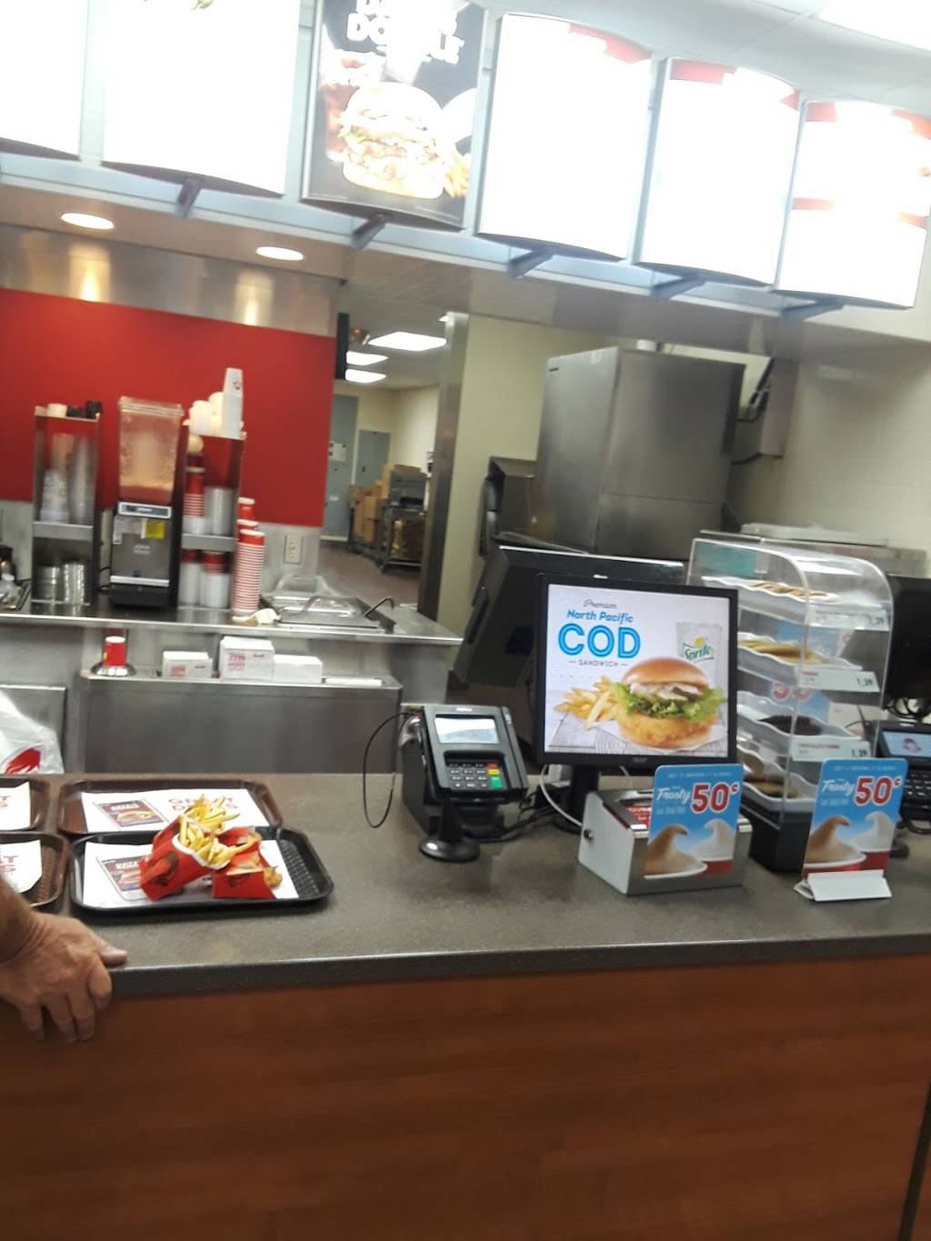 Wendys | restaurant | 1714 E Oglethorpe Blvd, Albany, GA 31705, USA | 2298831382 OR +1 229-883-1382