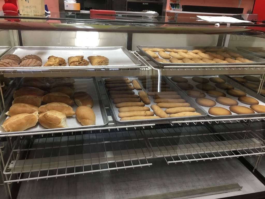 Lupitas Bakery & Restaurant | restaurant | 3806 S Western Ave, Los Angeles, CA 90062, USA | 3237337978 OR +1 323-733-7978