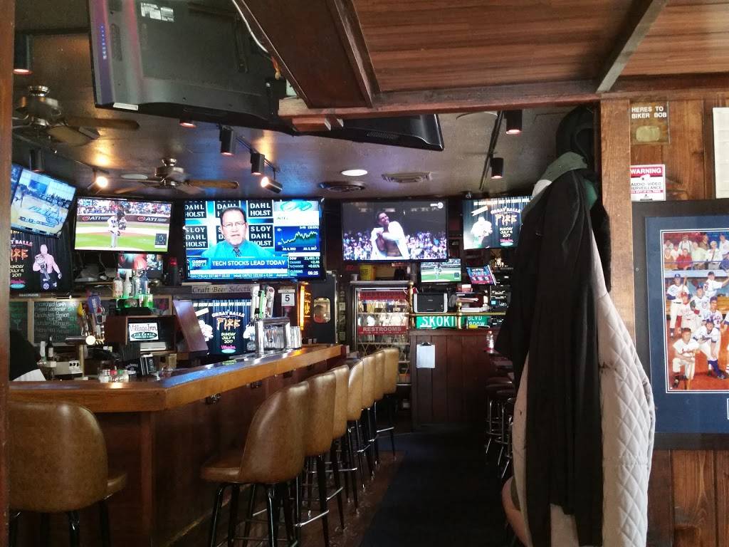 Village Inn Pizzeria | restaurant | 8050 Lincoln Ave, Skokie, IL 60077, USA | 8476753737 OR +1 847-675-3737