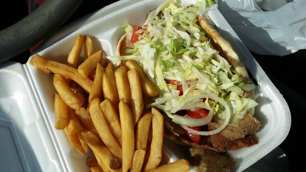 Best Steak N Gyros House | restaurant | 13620 Euclid Ave, Cleveland, OH 44112, USA | 2166811778 OR +1 216-681-1778