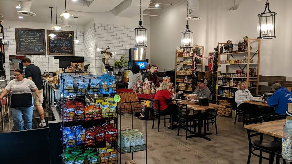 Frankies Authentic Italian Deli | restaurant | 6654 Collier Blvd Suite 106, Naples, FL 34114, USA | 2393049033 OR +1 239-304-9033