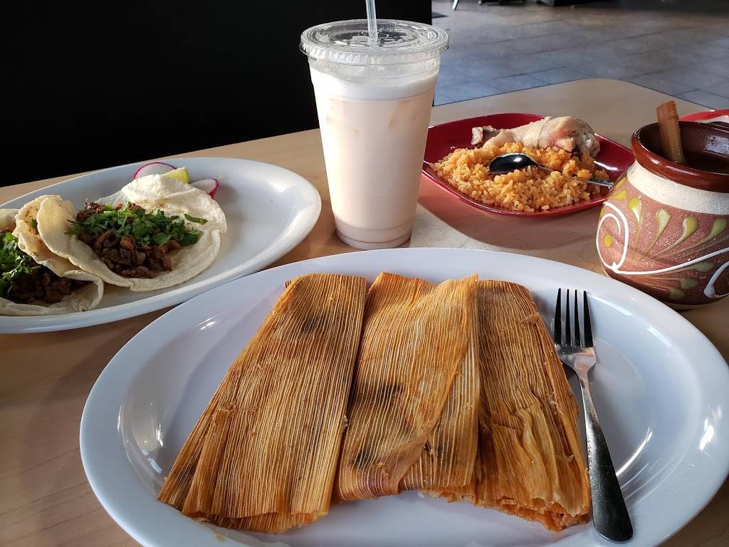 Casa De Caldos | restaurant | 954 N Pacific Hwy, Woodburn, OR 97071, USA | 5039020664 OR +1 503-902-0664