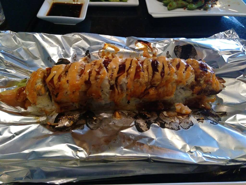 Ahii Sushi | restaurant | 1846 W 11th St, Tracy, CA 95376, USA | 2092298759 OR +1 209-229-8759