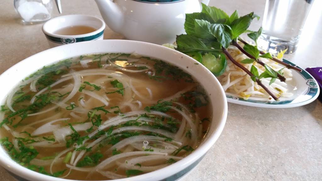 Pho Hoai Restaurant | restaurant | 733 SW 185th Ave, Beaverton, OR 97006, USA | 5036420216 OR +1 503-642-0216