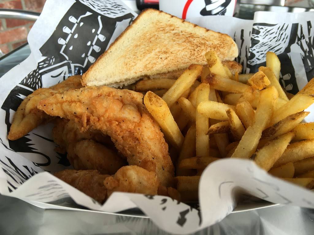 Slim Chickens | restaurant | 229 N Thompson Ln, Murfreesboro, TN 37129, USA | 6152036156 OR +1 615-203-6156