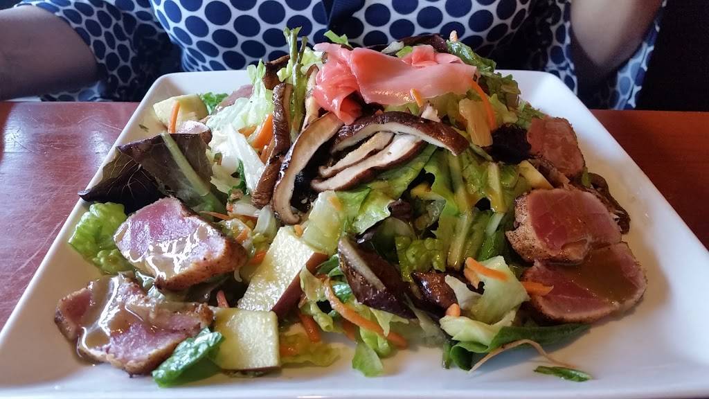 Stir Crazy Fresh Asian Grill | restaurant | 10598 Old Olive Street Rd, Creve Coeur, MO 63141, USA | 3145699300 OR +1 314-569-9300