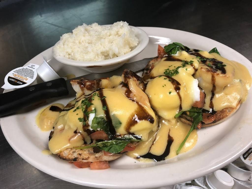 Eastside Diner | restaurant | 7246 55th Ave E, Bradenton, FL 34203, USA | 9419001040 OR +1 941-900-1040