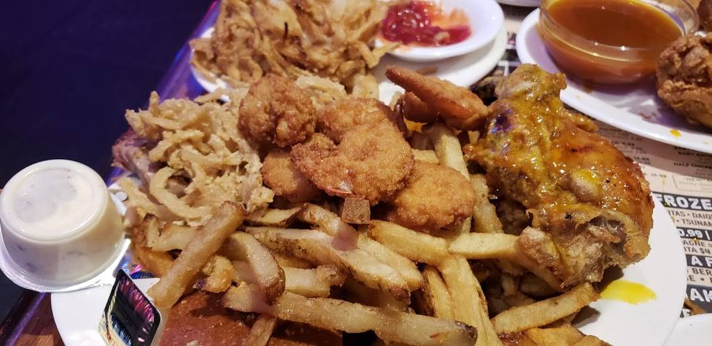 Dallas BBQ | restaurant | 281 W Fordham Rd, The Bronx, NY 10468, USA | 7182202822 OR +1 718-220-2822