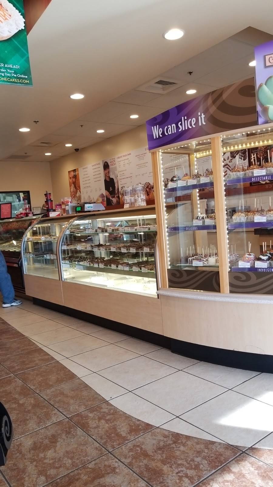 Cold Stone Creamery | bakery | 71 Silhavy Rd Ste 161, Valparaiso, IN 46383, USA | 2194763430 OR +1 219-476-3430