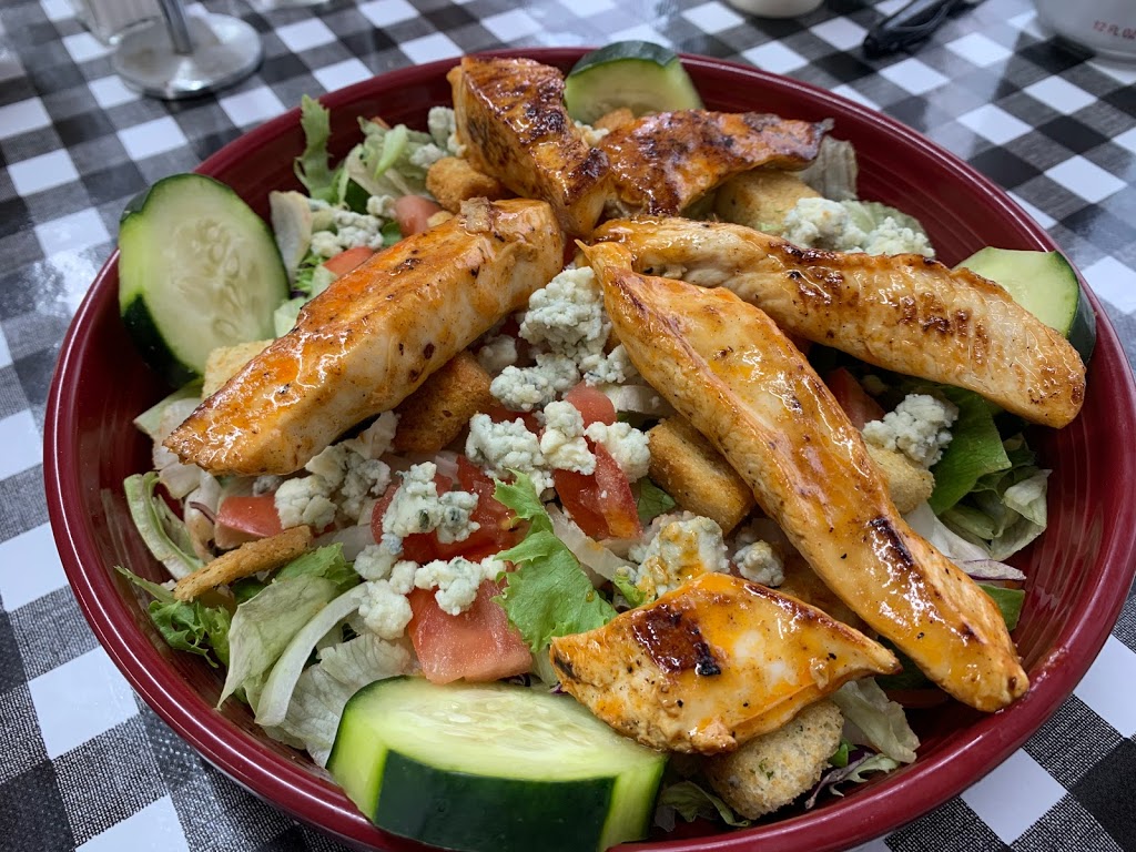 The Cafe Markham | restaurant | 655 FM 1468 Hwy N, Markham, TX 77456, USA | 9798435025 OR +1 979-843-5025