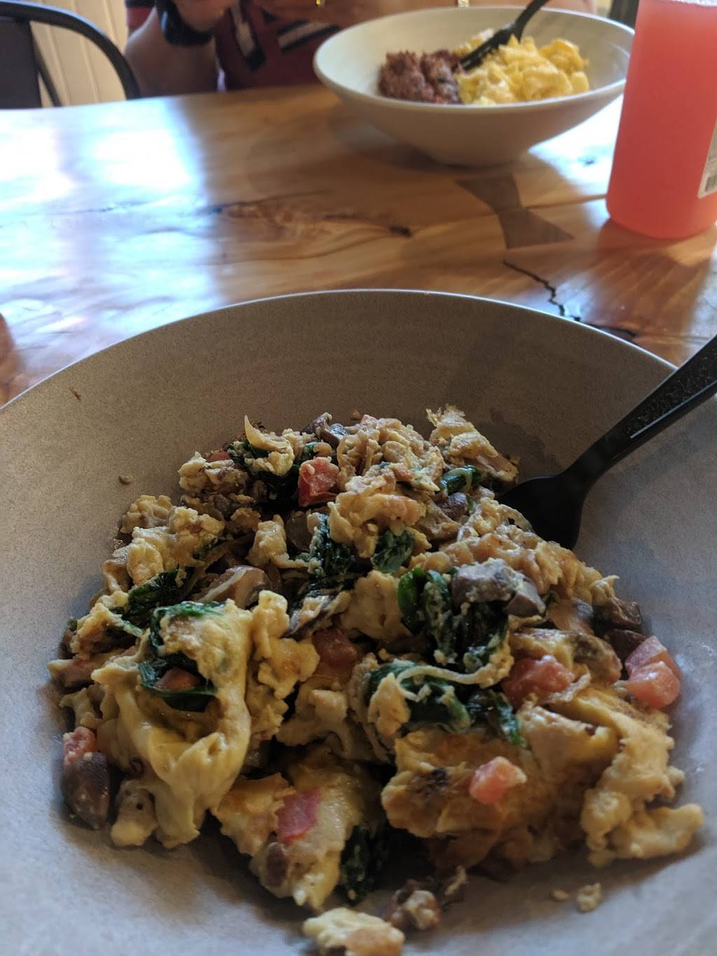 The Black Dog Heights Cafe | cafe | 465 Grand Ave, Falmouth, MA 02540, USA | 5083887713 OR +1 508-388-7713