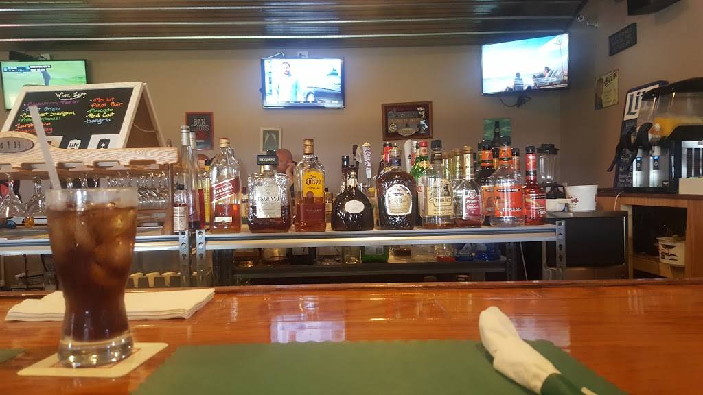 Morgan Hills Restaurant and Golf | restaurant | Harveyville Rd, Hunlock Creek, PA 18621, USA | 5702563444 OR +1 570-256-3444