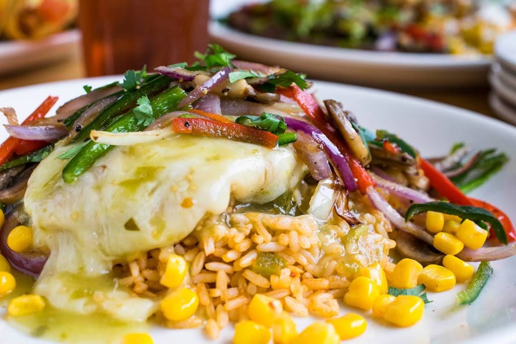 El Chico | restaurant | 9825 E 21st St, Tulsa, OK 74129, USA | 9186637755 OR +1 918-663-7755