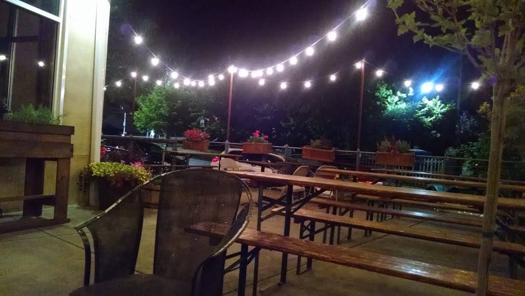 Storm Rhum Bar | restaurant | 125 S Lexington Ave, Asheville, NC 28801, USA | 8285058560 OR +1 828-505-8560