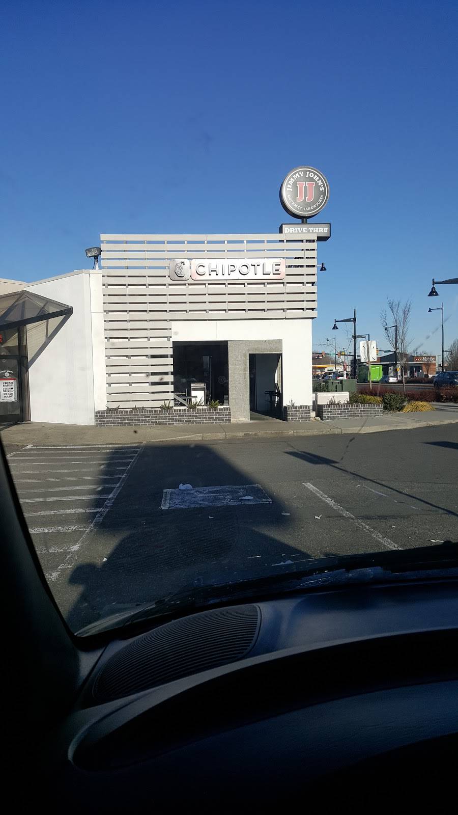 Chipotle Mexican Grill | restaurant | 439 Rainier Ave S ste b, Renton, WA 98057, USA | 4252266646 OR +1 425-226-6646