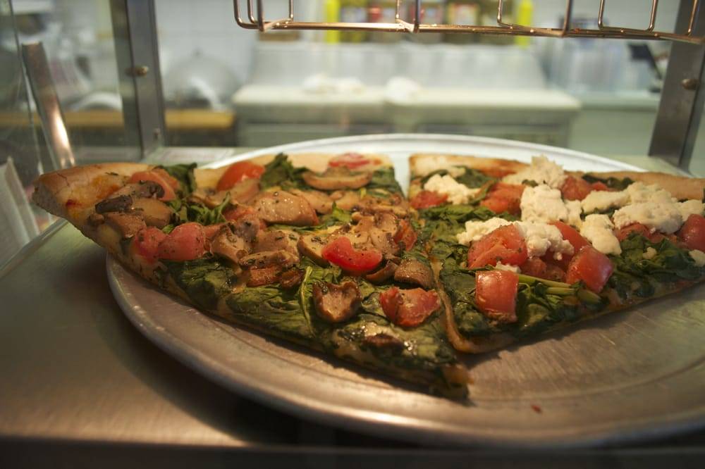 Cafe Luigi Pizza | meal delivery | 2548 N Clark St, Chicago, IL 60614, USA | 7734040200 OR +1 773-404-0200