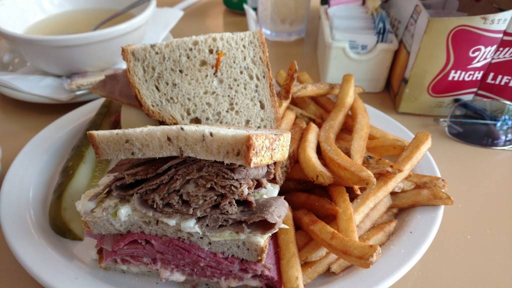 Frances Deli | meal delivery | 2552 N Clark St, Chicago, IL 60614, USA | 7732484580 OR +1 773-248-4580