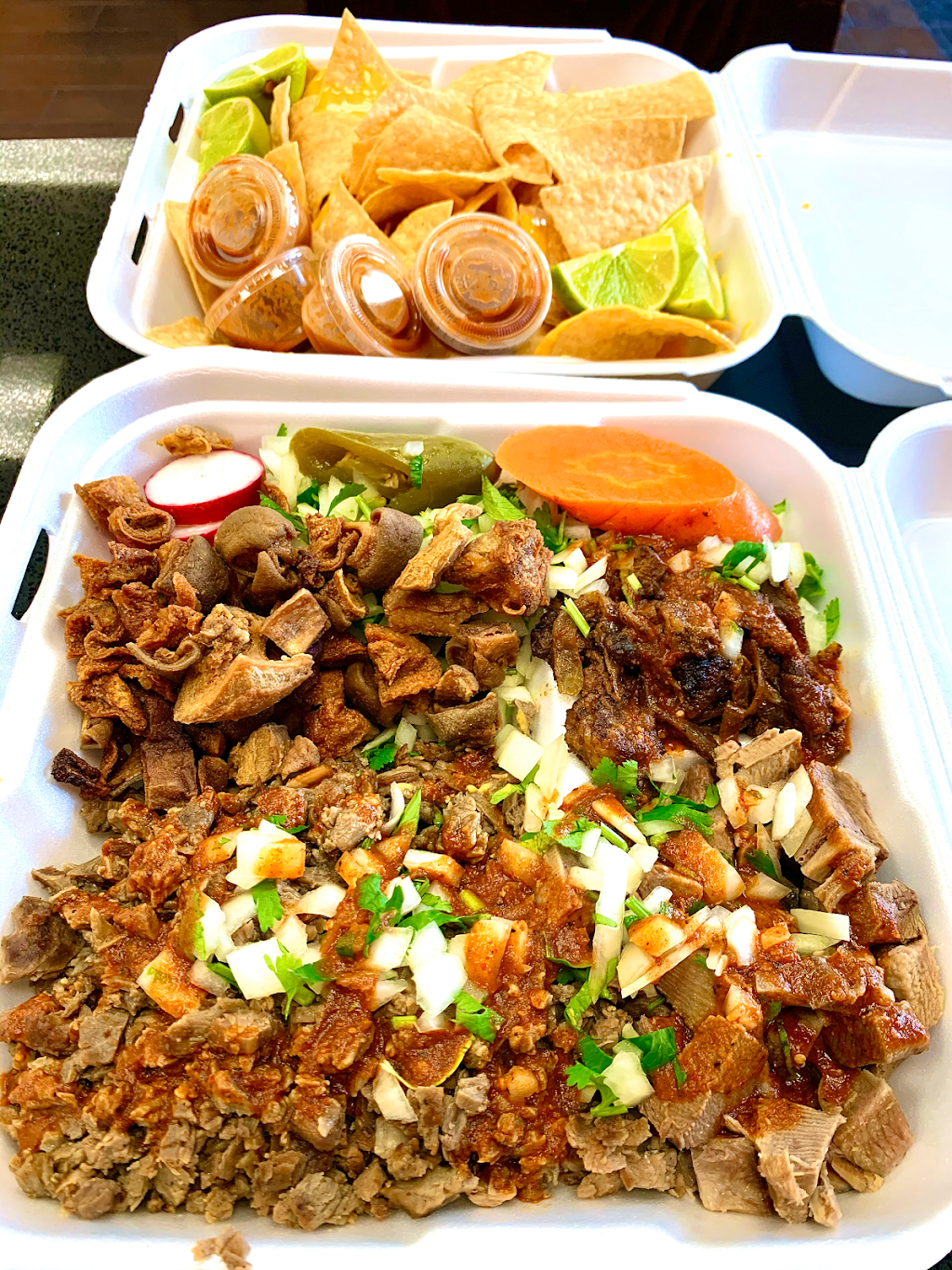 Broadway Taco | restaurant | 120 S Harbor Blvd # H, Santa Ana, CA 92704, USA | 7148583281 OR +1 714-858-3281