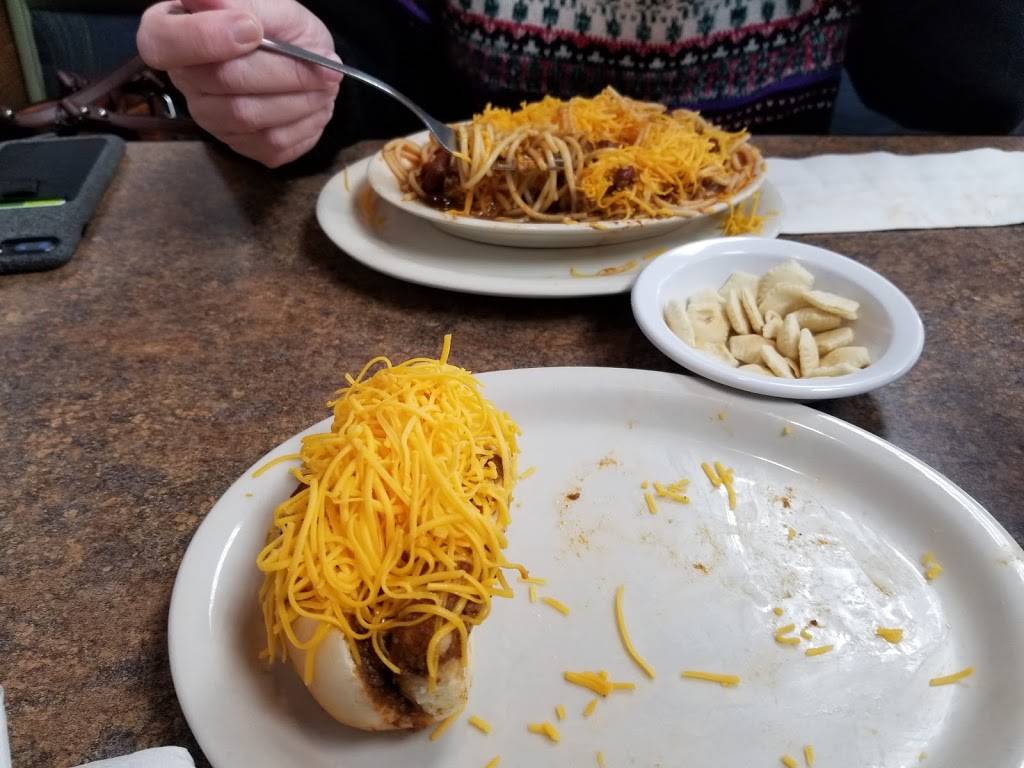 Skyline Chili | restaurant | 914 State Route 229 North, Batesville, IN 47006, USA | 8129345554 OR +1 812-934-5554