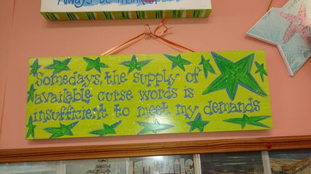 Annettes Restaurant | restaurant | 104 N Dorset Ave, Ventnor City, NJ 08406, USA | 6098228366 OR +1 609-822-8366