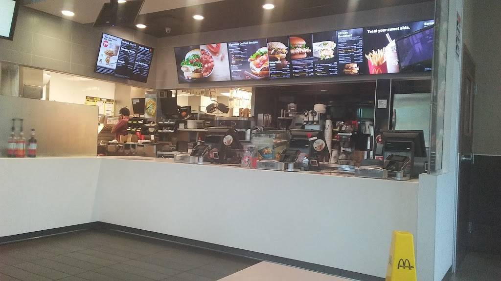 McDonalds | restaurant | 2 W Thigpen Ave, Lakeland, GA 31635, USA | 2295034064 OR +1 229-503-4064