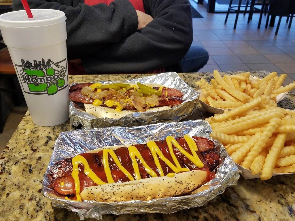DJs Hot Dog Company | restaurant | 7035 E 96th St, Indianapolis, IN 46250, USA | 3178428442 OR +1 317-842-8442
