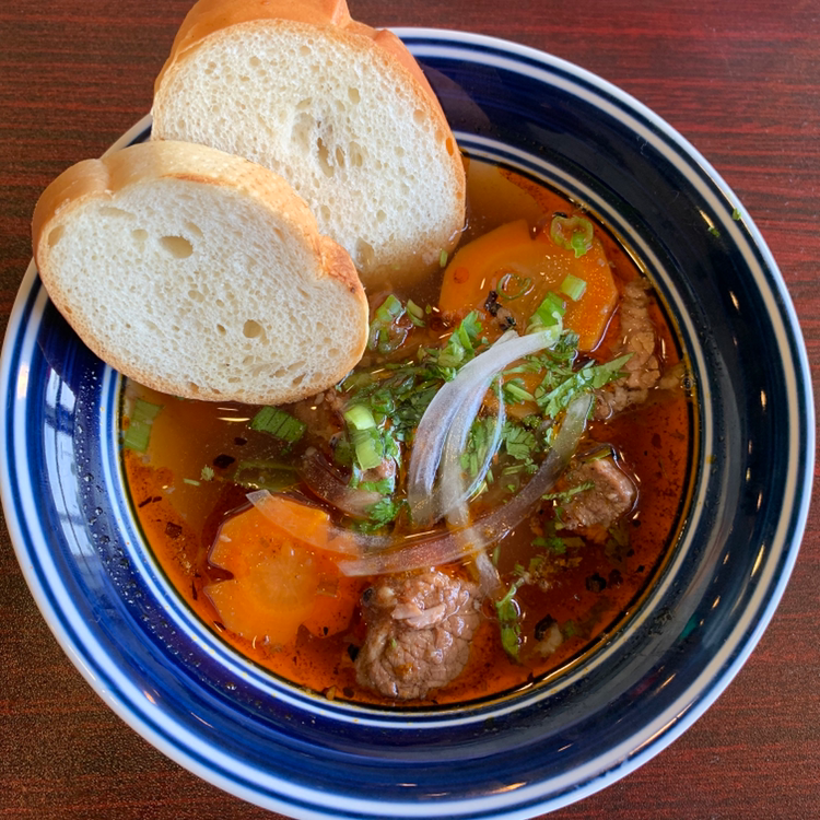 Pho Son | restaurant | 2980 US-34, Oswego, IL 60543, USA | 6306369746 OR +1 630-636-9746