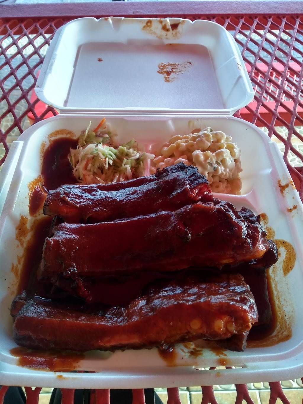 Jay Bees Bar-B-Q | restaurant | 15911 S Avalon Blvd, Gardena, CA 90248, USA | 3105321064 OR +1 310-532-1064