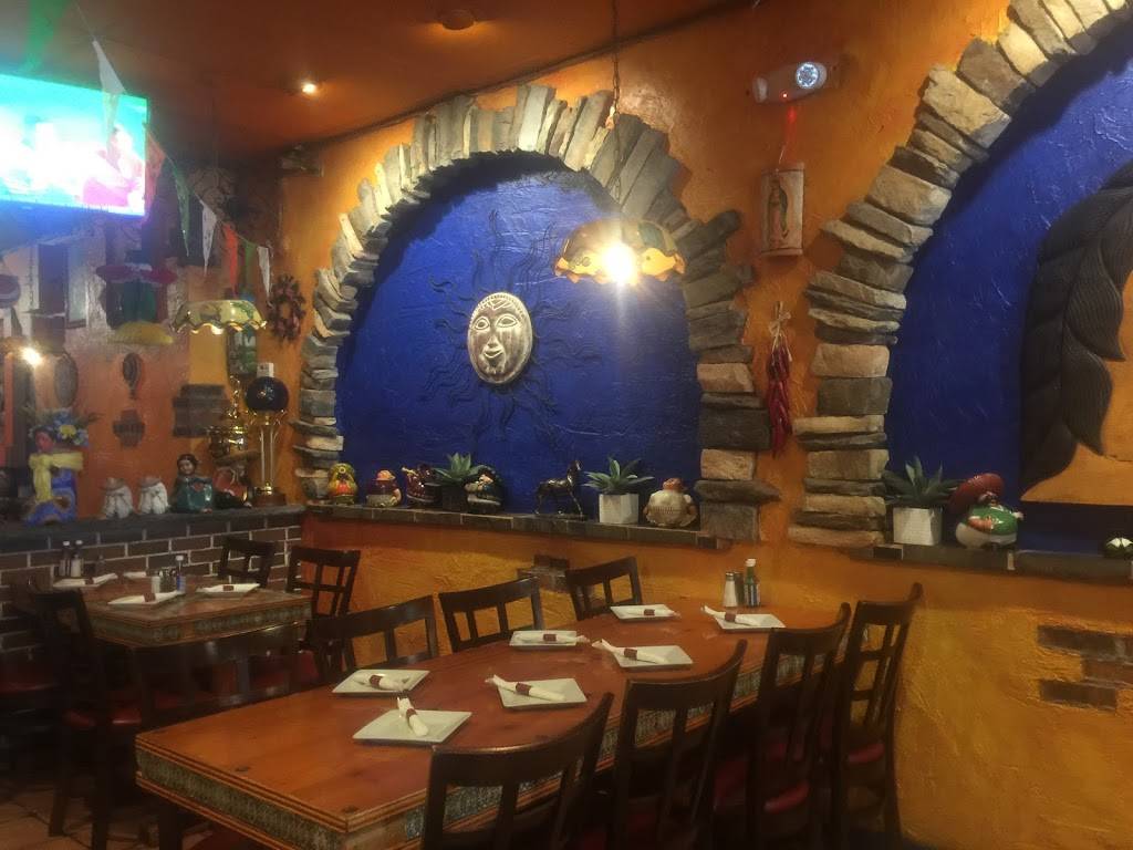 La Herradura | restaurant | 563 Main St, New Rochelle, NY 10801, USA | 9142352055 OR +1 914-235-2055